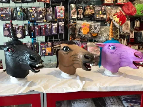 mascaras caballo haloween